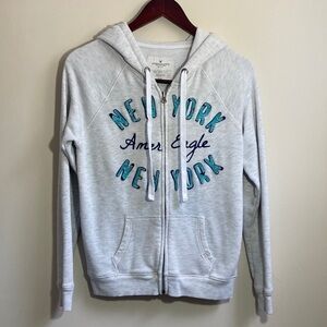American Eagle Women’s Zip Up Hoodie Size Small